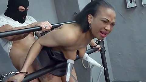 Ebony XXX Videos (305)