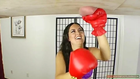 Ballbusting Testicle