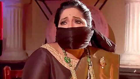 Make Up Fatty In Captive Peril